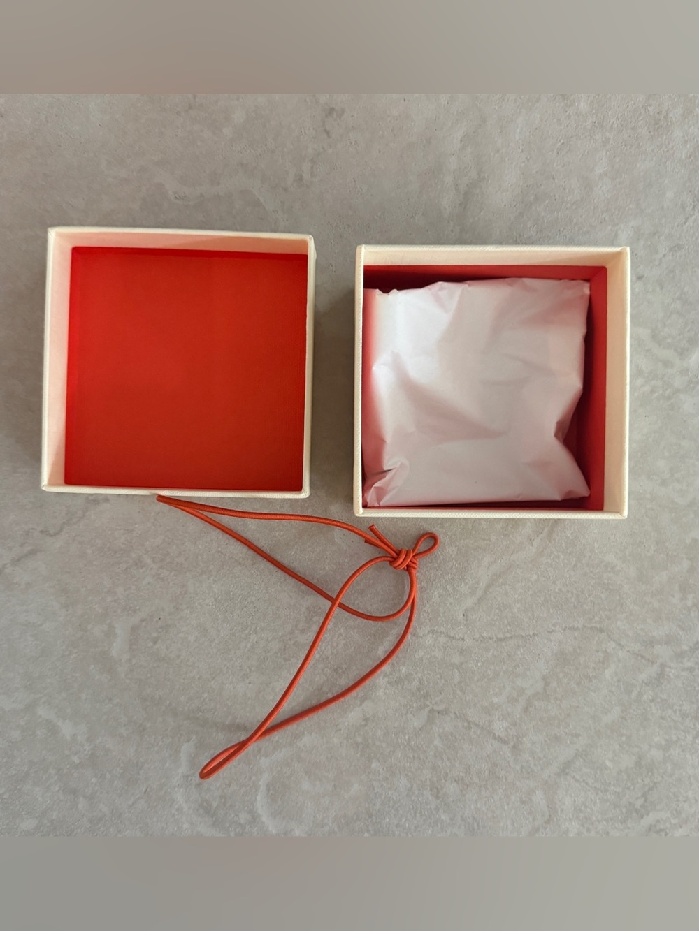 John Hardy Cream Box with Orange Square Logo (3 1/2”H x 3 1/2”W x 2”D) - Picture 5 of 5